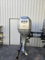 2017 Honda BF225 225HP 4-Stroke Outboard Motor - Image 2