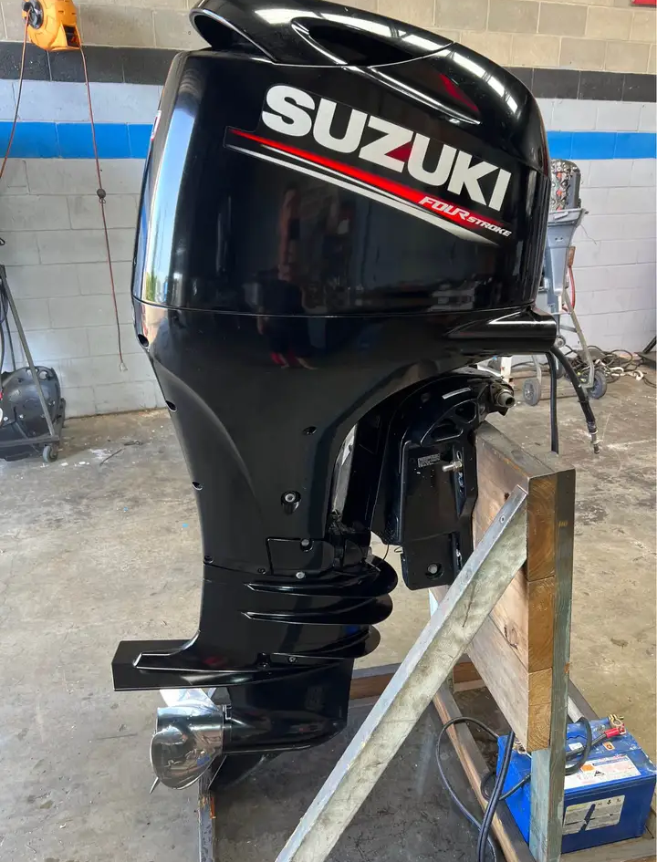 2023 Suzuki DF100 100HP 4-Stroke EFI Outboard Motor for sale 2023 Suzuki DF100 100HP 4-Stroke EFI Outboard Motor for sale