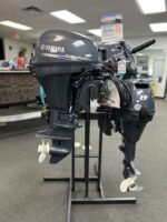 2025 Yamaha 9.9HP Tiller Handle Outboard (F9.9SMHB) - Image 3