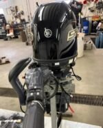 Yamaha 90HP Tiller VMAX SHO Outboard Motor - Image 4