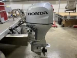 Honda BF100 100HP 4-Stroke EFI Outboard Motor - Image 2