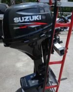 Suzuki 20HP Four Stroke Long Shaft Outboard Motor for Sale - Image 4